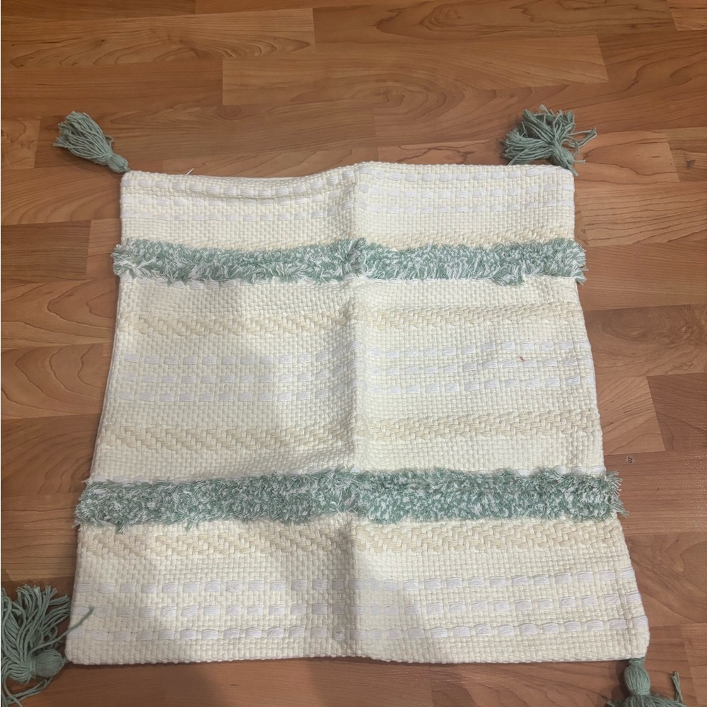 Cream and Green Woven Throw Blanket
